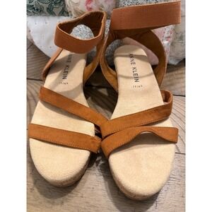 Anne Klein Women's Wedge Sandals Cork Heel Comfort  Strappy Tan Size 8M